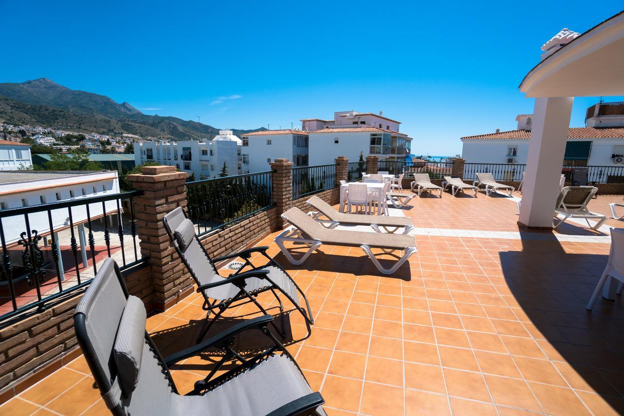 Apartamentos Manuel Martin Nerja Exterior photo