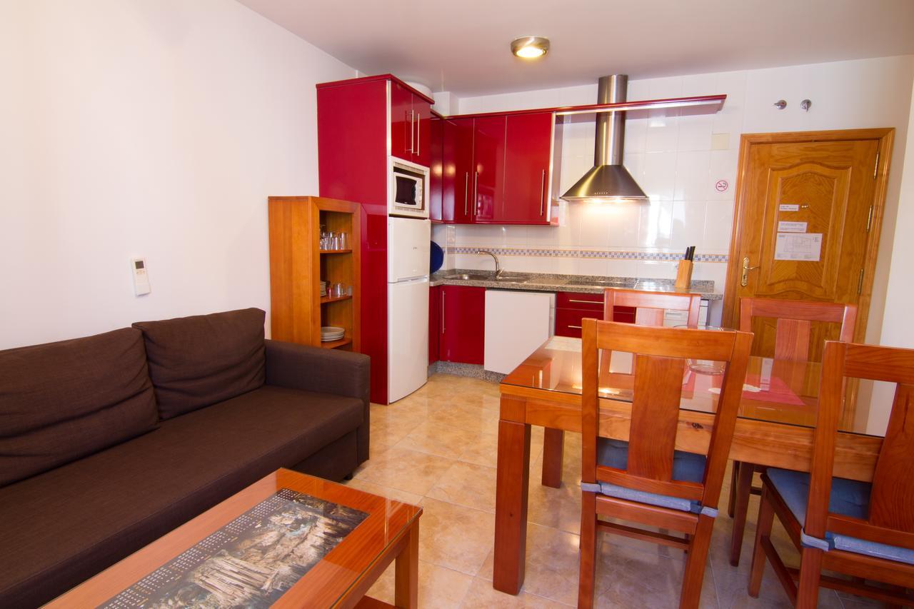 Apartamentos Manuel Martin Nerja Exterior photo